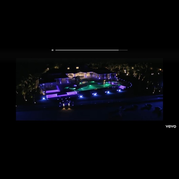 Meet your Posher, Robert - Picture 1 of 1